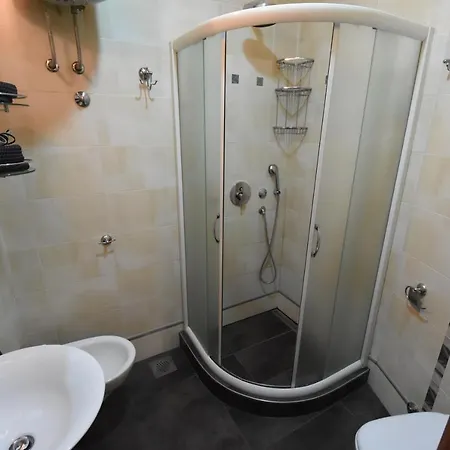 Charming Flat With Soul דירה *
